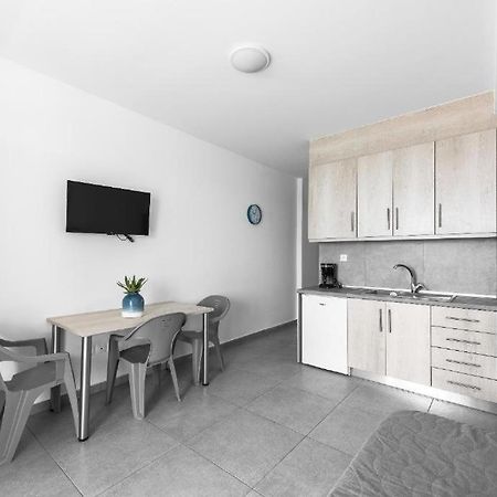 Blue Horizon 3 Apartment Nea Kallikrateia Ngoại thất bức ảnh