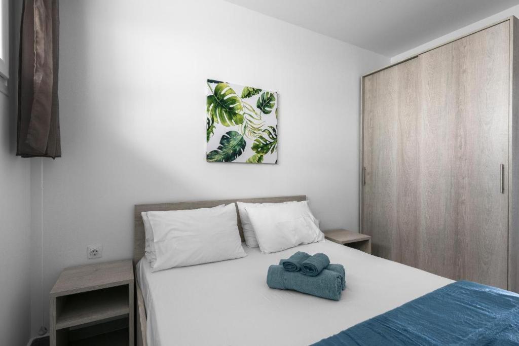 Blue Horizon 3 Apartment Nea Kallikrateia Ngoại thất bức ảnh