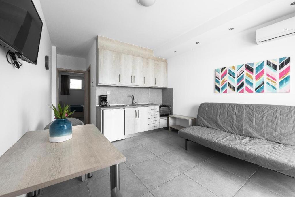 Blue Horizon 3 Apartment Nea Kallikrateia Ngoại thất bức ảnh