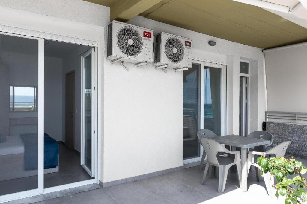 Blue Horizon 3 Apartment Nea Kallikrateia Ngoại thất bức ảnh